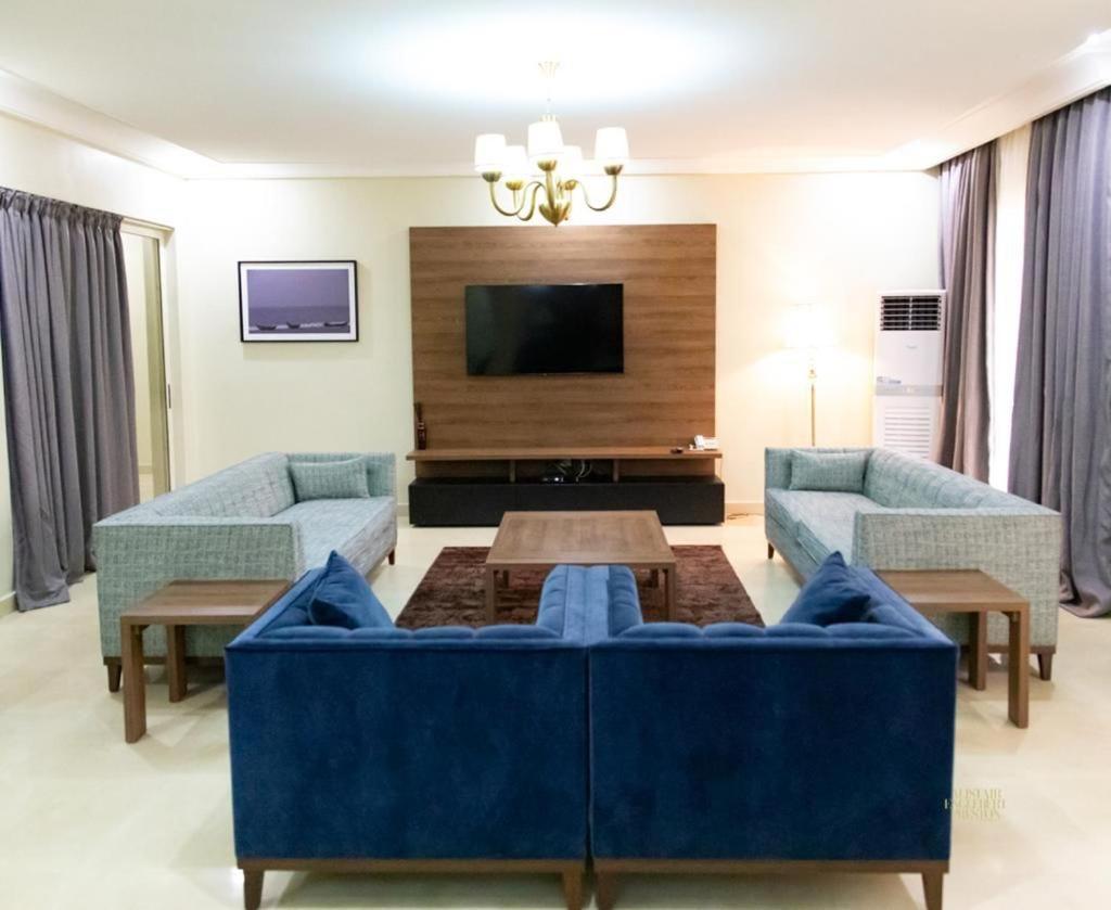 Metro Apartments ลากอส ภายนอก รูปภาพ