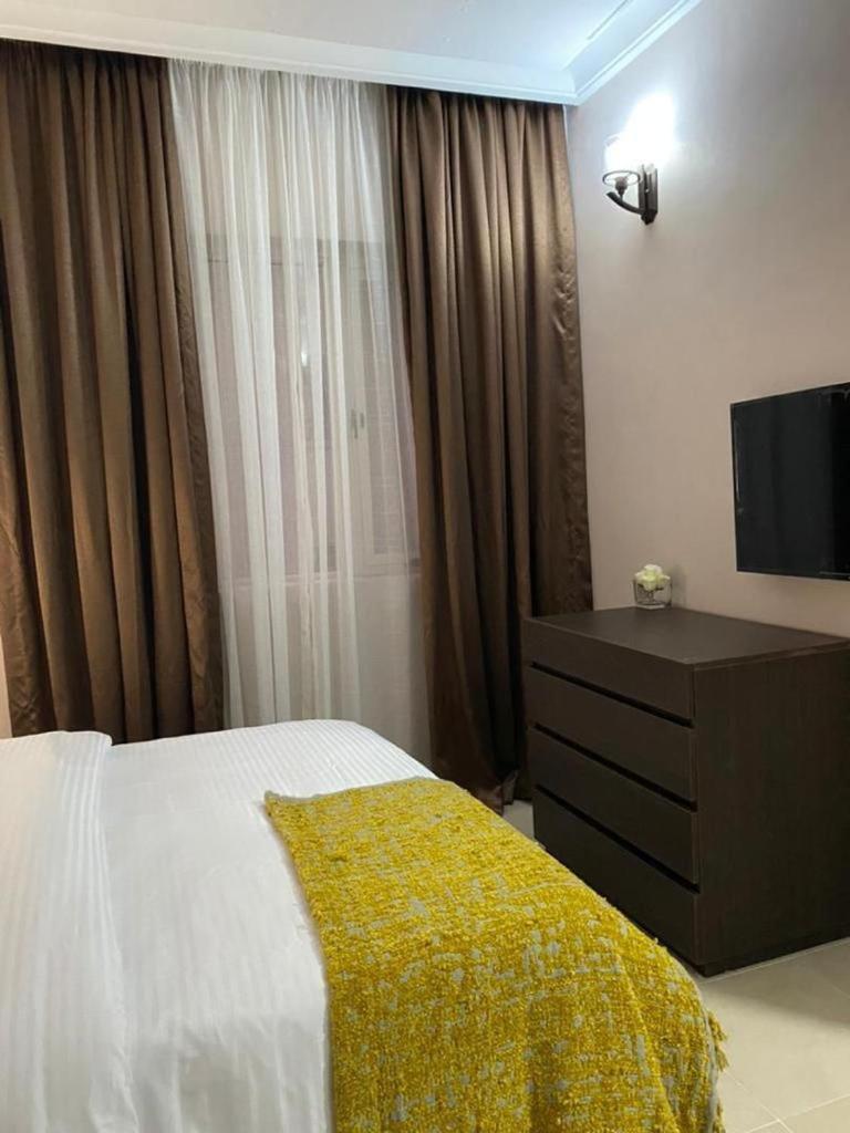 Metro Apartments ลากอส ภายนอก รูปภาพ