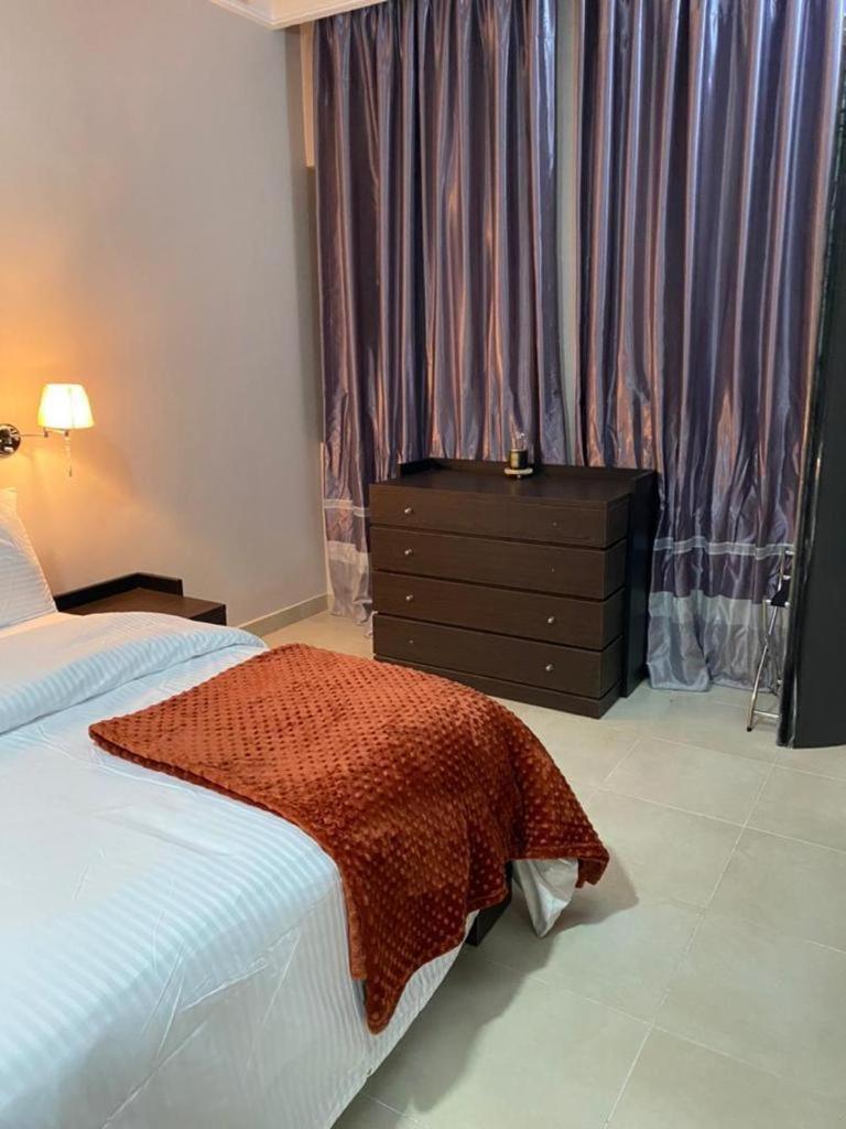 Metro Apartments ลากอส ภายนอก รูปภาพ